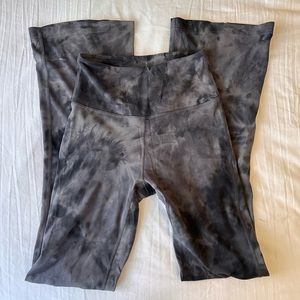 Lululemon Super groove high rise dimond pitch dye